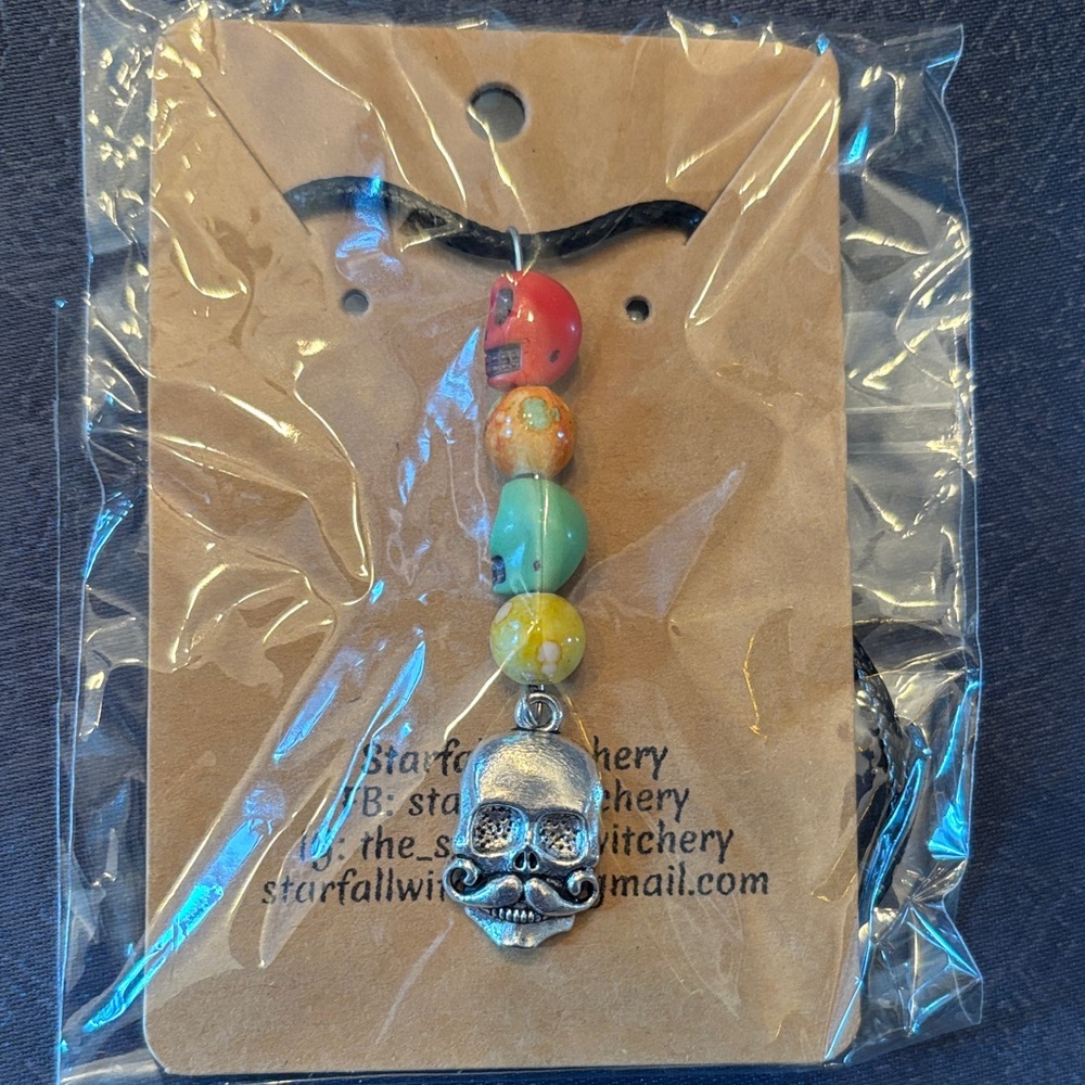 Skull Bead Pendant Necklace